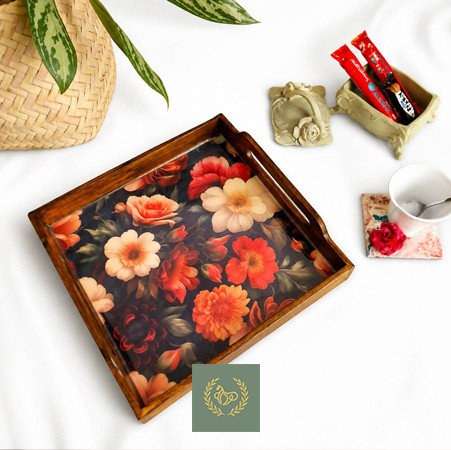 سینی دکوپاژ چوب( ام دی اف) مدل ماهرخ ۳۰×۳۰سانتیمتر.قابل سفارش